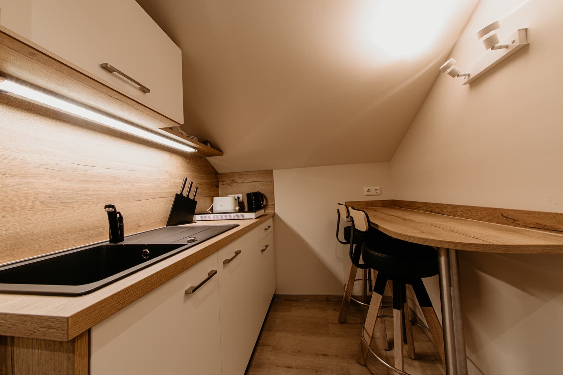 Bad im kleinen Apartment